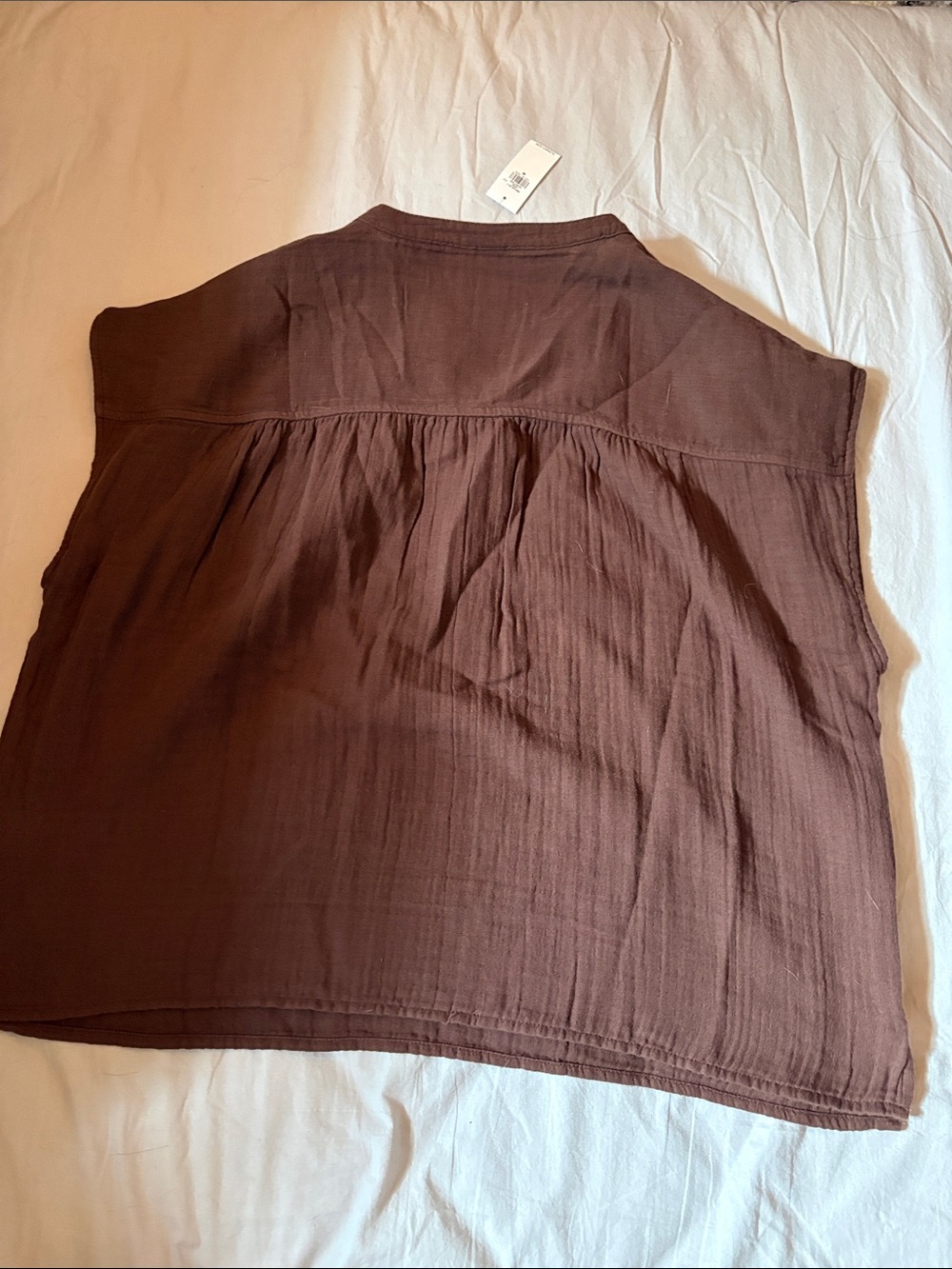 Old Navy Brown Split-Neck Cap-Sleeve Tunic Top - Picture 3 of 3